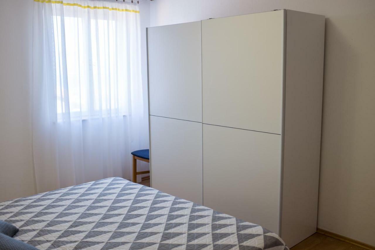 Apartment Sv. Marak Risika Bagian luar foto